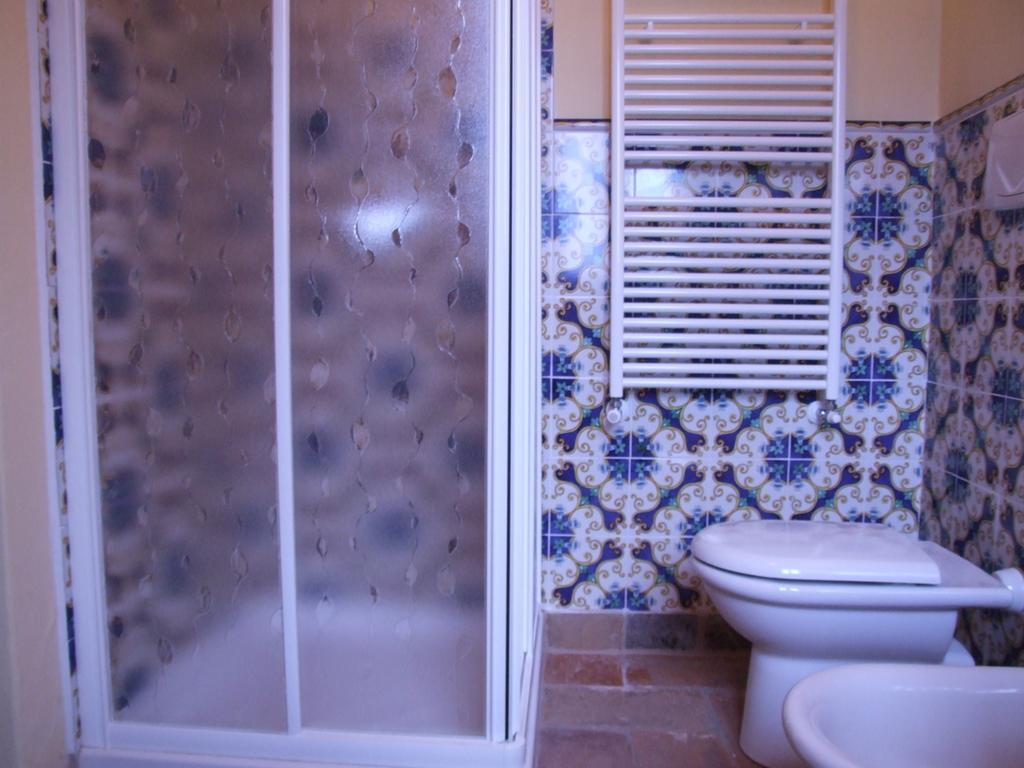 سيستو كالينْدي B&B Coco Loco الغرفة الصورة